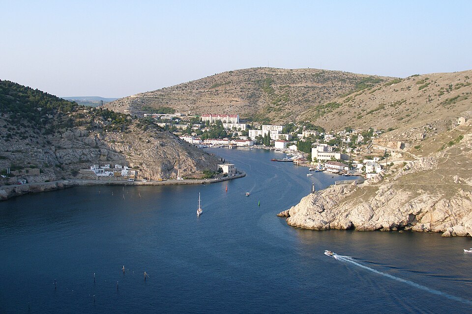 Балаклавская бухта в Крыму