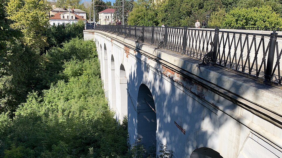 Каменный мост