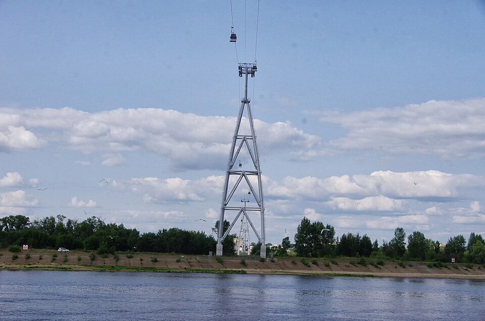 Канатная дорога через Волгу в Бор
