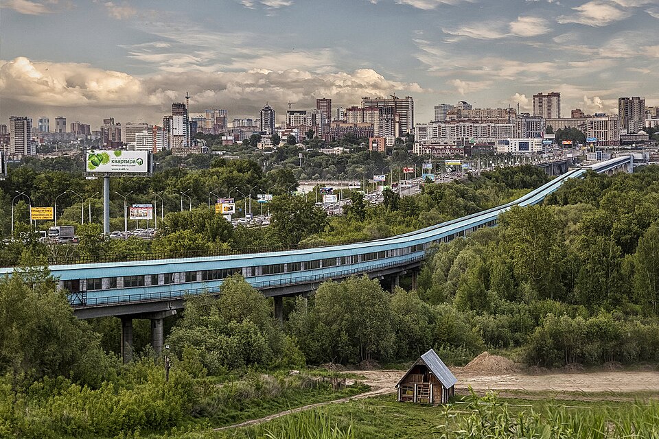 Новосибирский метромост через Обь