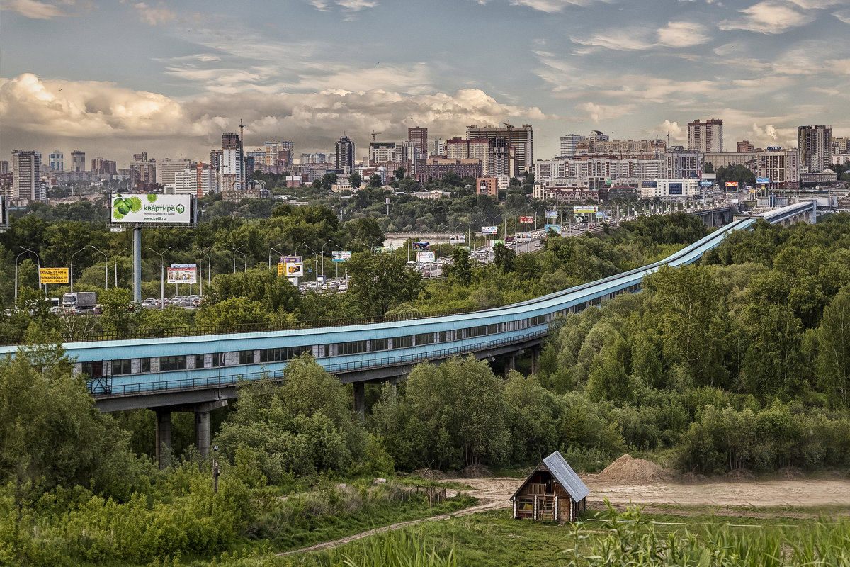 Новосибирский метромост через Обь