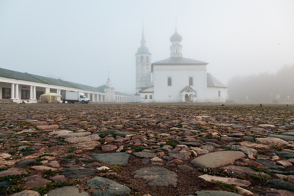 Торговая площадь и Гостиный двор