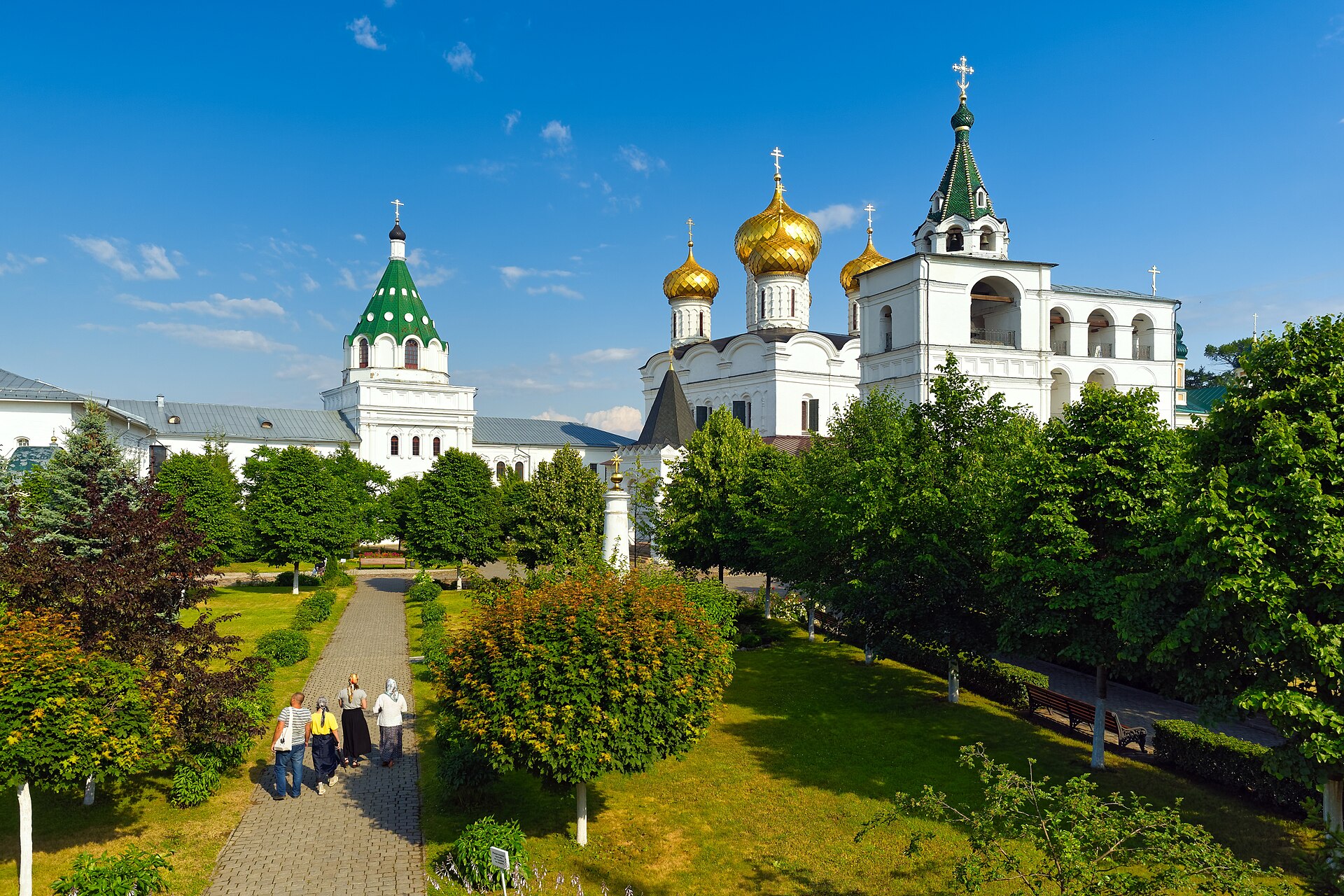 Ипатьевский монастырь в Костроме